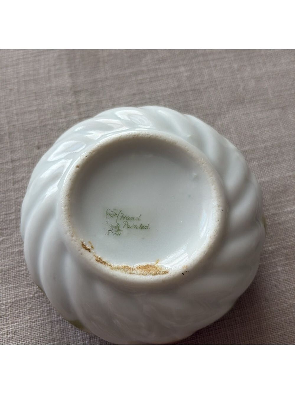Vintage Nippon Porcelain Trinket Box Hand Painted Floral Gold Trim White Multi - Picture 4 of 5